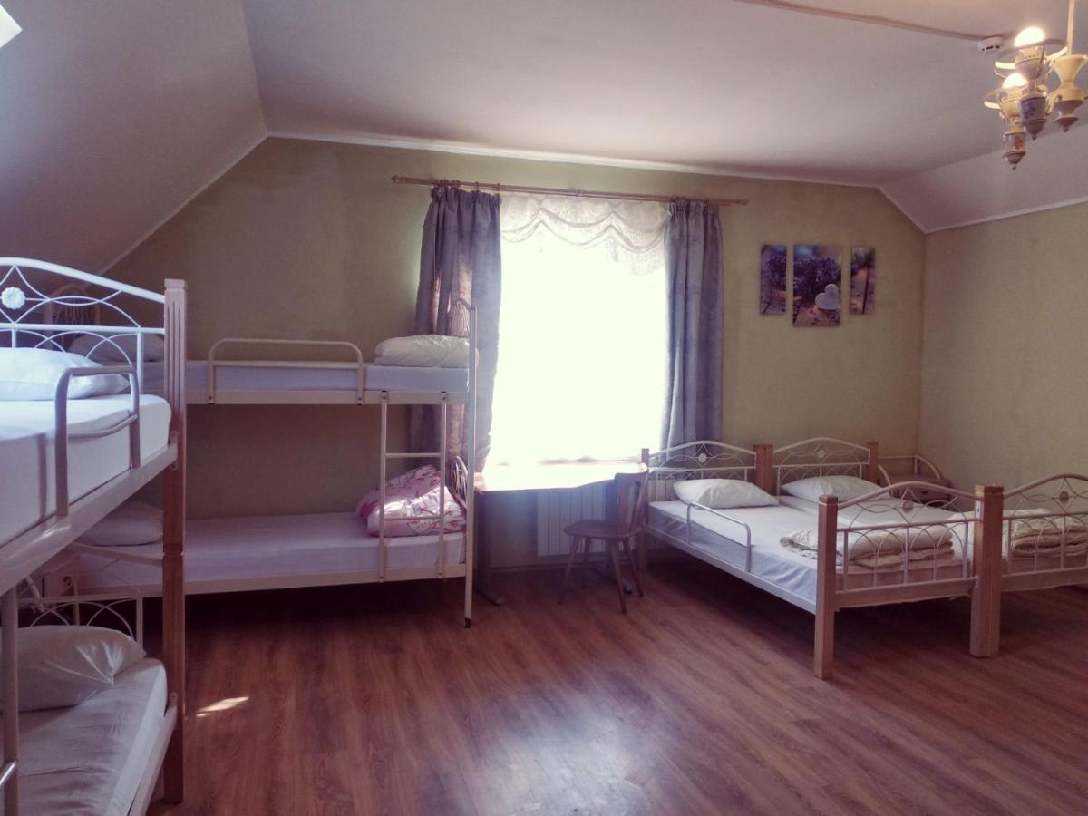 Freedom Hostel Ужгород Екстериор снимка