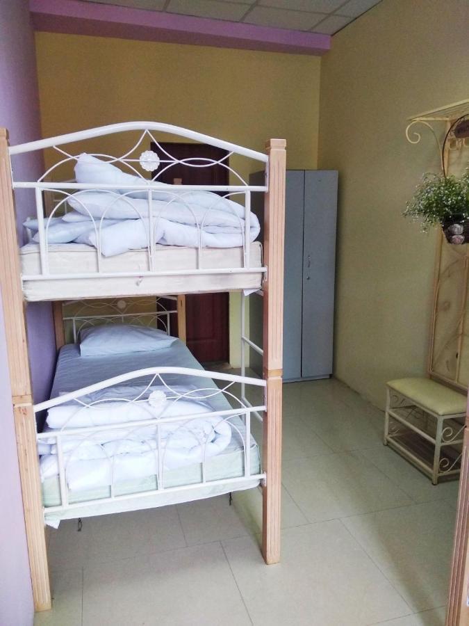 Freedom Hostel Ужгород Екстериор снимка