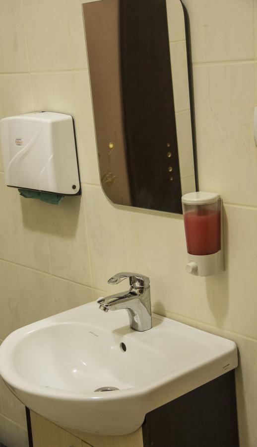 Freedom Hostel Ужгород Екстериор снимка