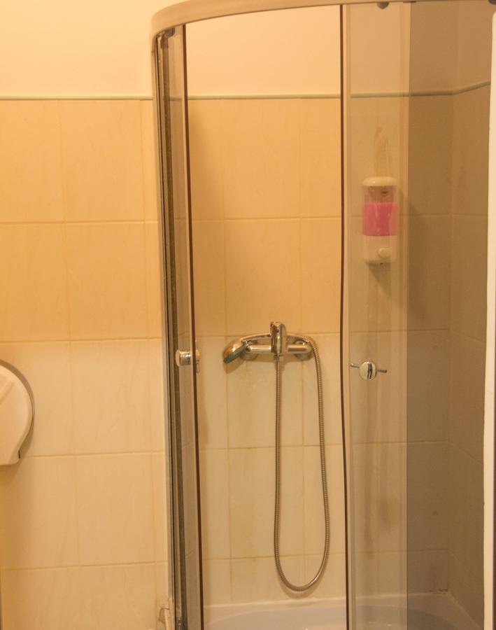 Freedom Hostel Ужгород Екстериор снимка