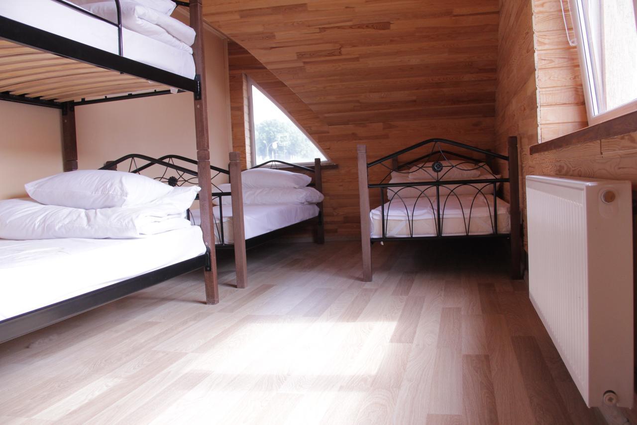 Freedom Hostel Ужгород Екстериор снимка