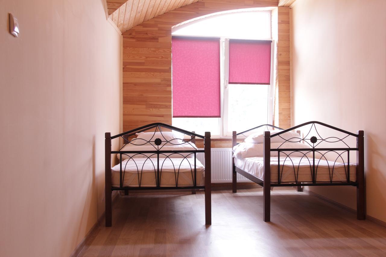 Freedom Hostel Ужгород Екстериор снимка